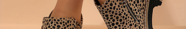 Mealla | Sturdy boots with zip closure