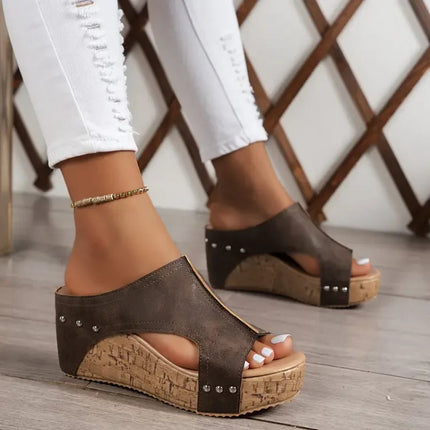 MELISSA - Hoogwaardige sandalen met sleehak