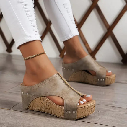 MELISSA - Hoogwaardige sandalen met sleehak