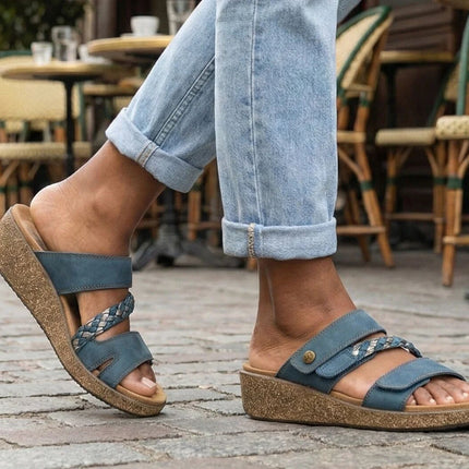 Carrie – Frisse elegantie in stijlvol blauw
