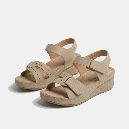 Sandy - Comfortabele orthopedische sandalen met sleehak