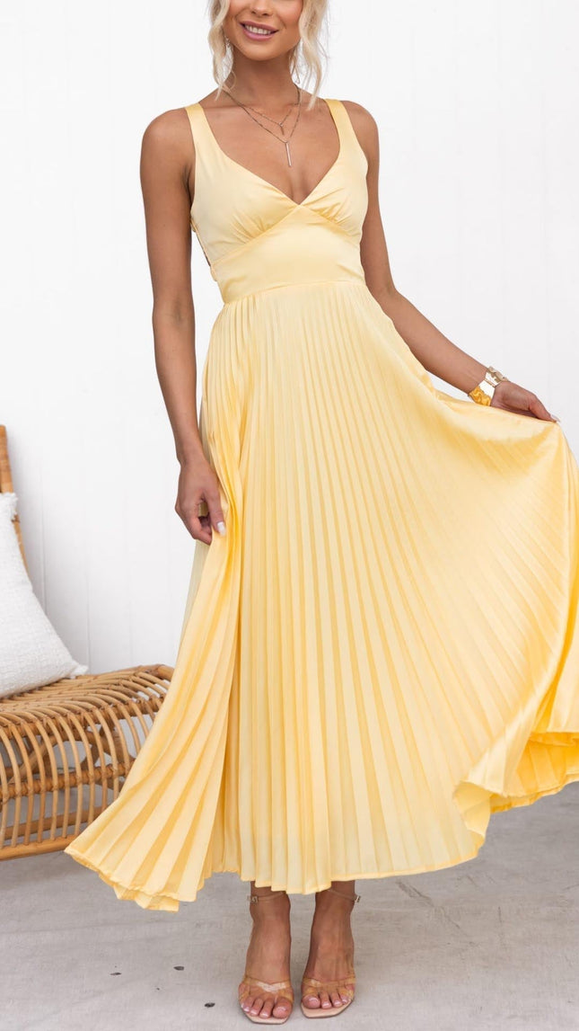 Monique | V-neck Pleated Maxi Dress
