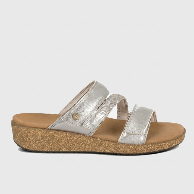Carrie – Stralende glans in elegant platina