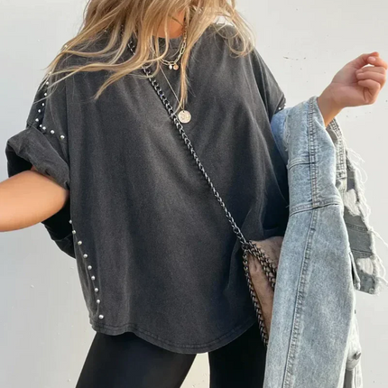 Briella | Studded OverMaatd Tee