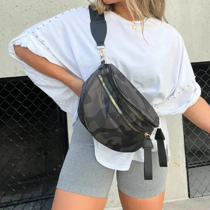 Briella | Studded OverMaatd Tee