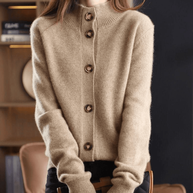 NIKA | Retro Cardigan with Collar